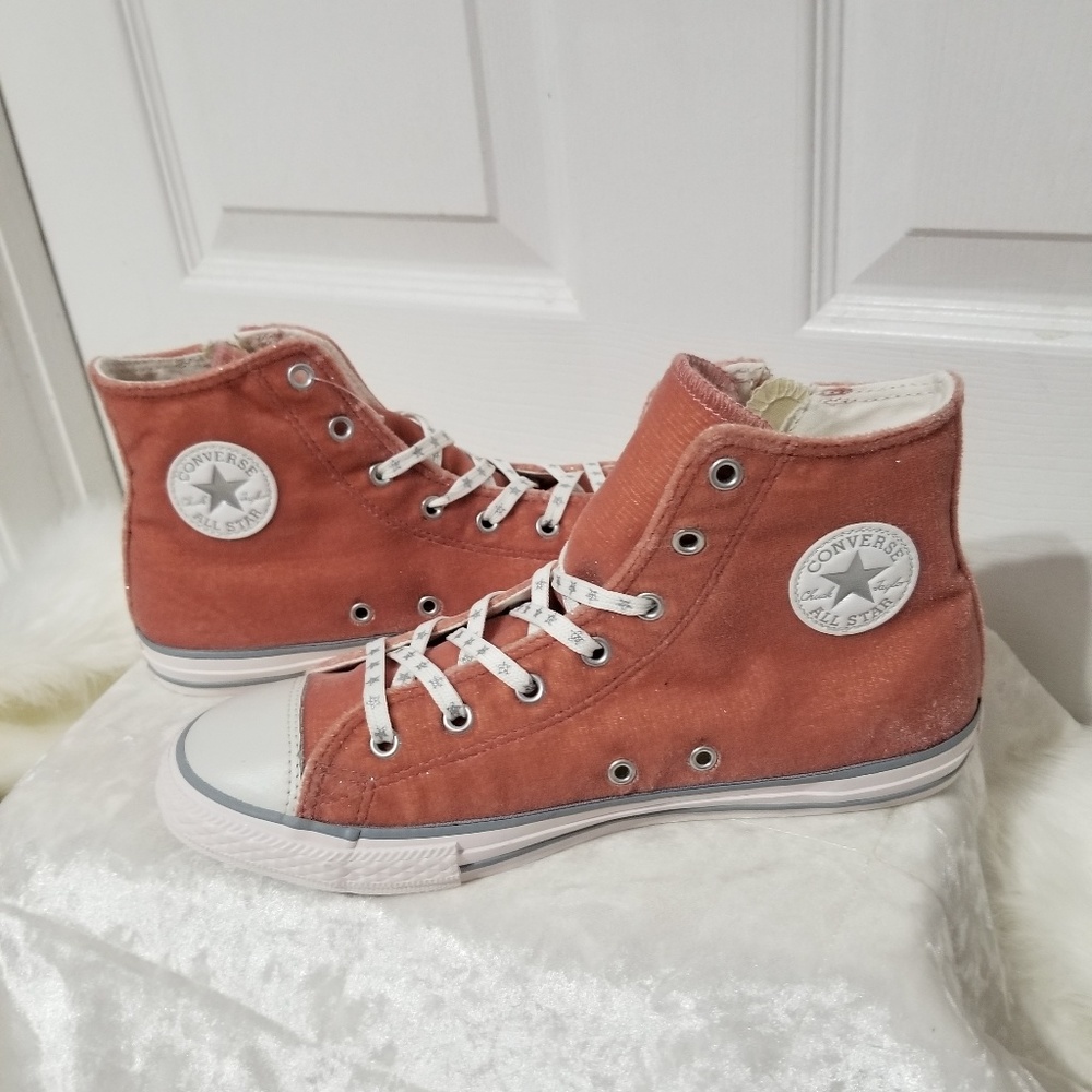 Converse Suede Mauve/Pink Sparkly High Tops B7